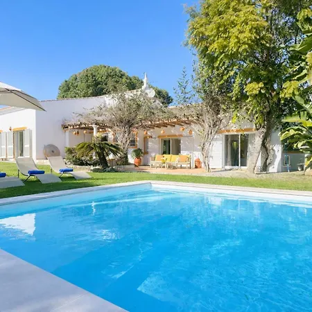 Villa Pinheiro Manso - Private Pool - 10 Guests - Albufeira